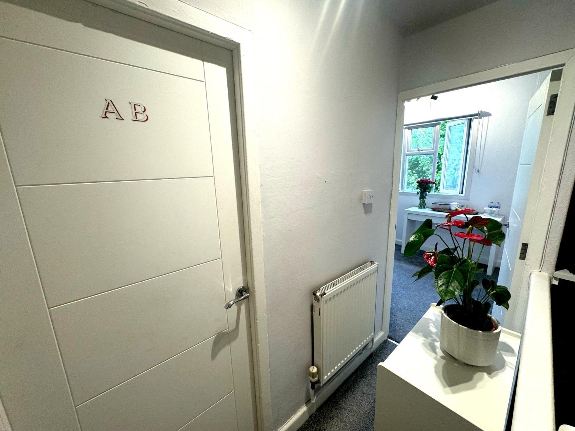 Brixton Hill Retreat Modern And Cosy Apartment London Exterior photo